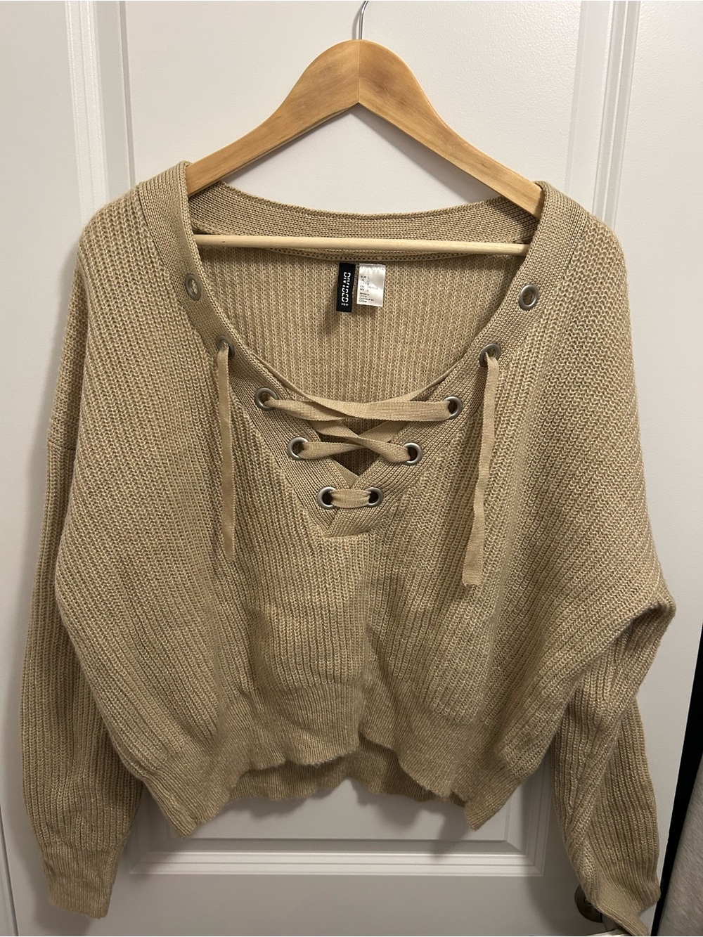 H&M Lace-Up V-Neck Knit Sweater - Beige